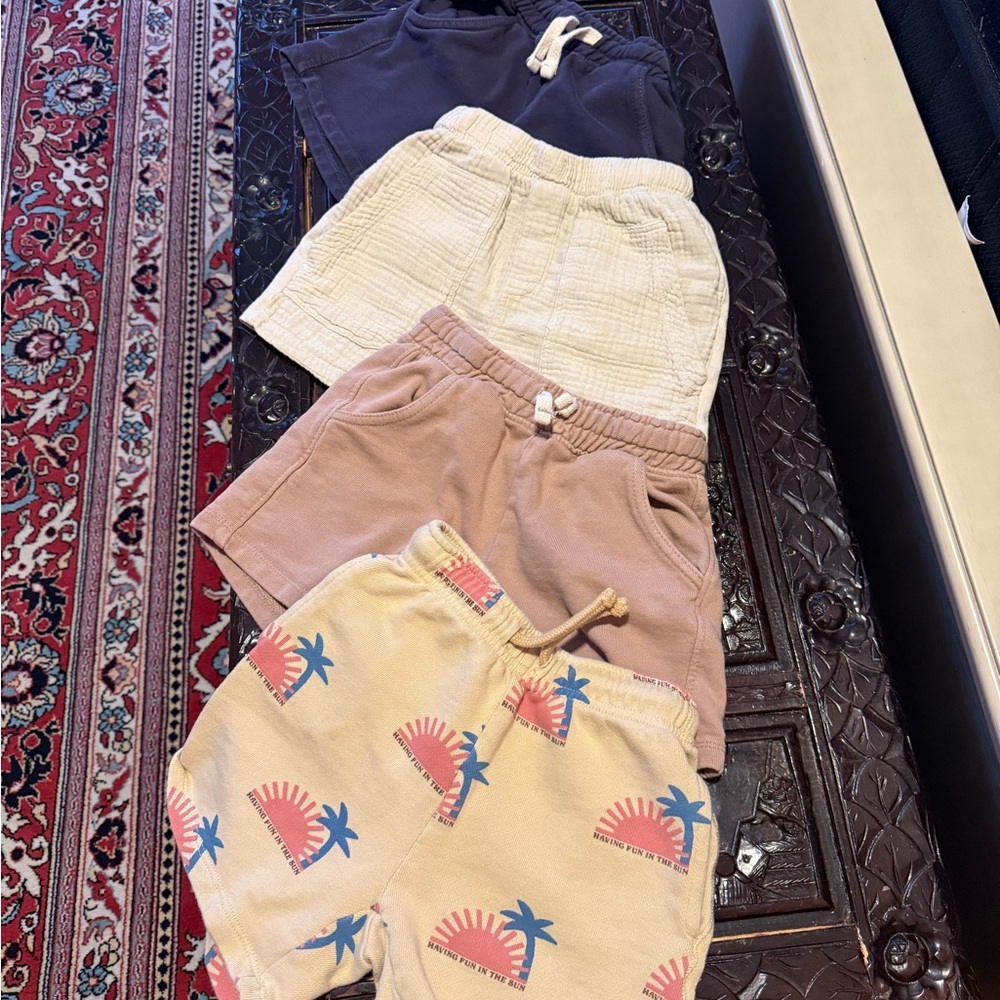 Set of Four Kids' Shorts ZARA 4-5 yrs